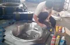 國內某大型汽車公司模具表面噴涂改質
